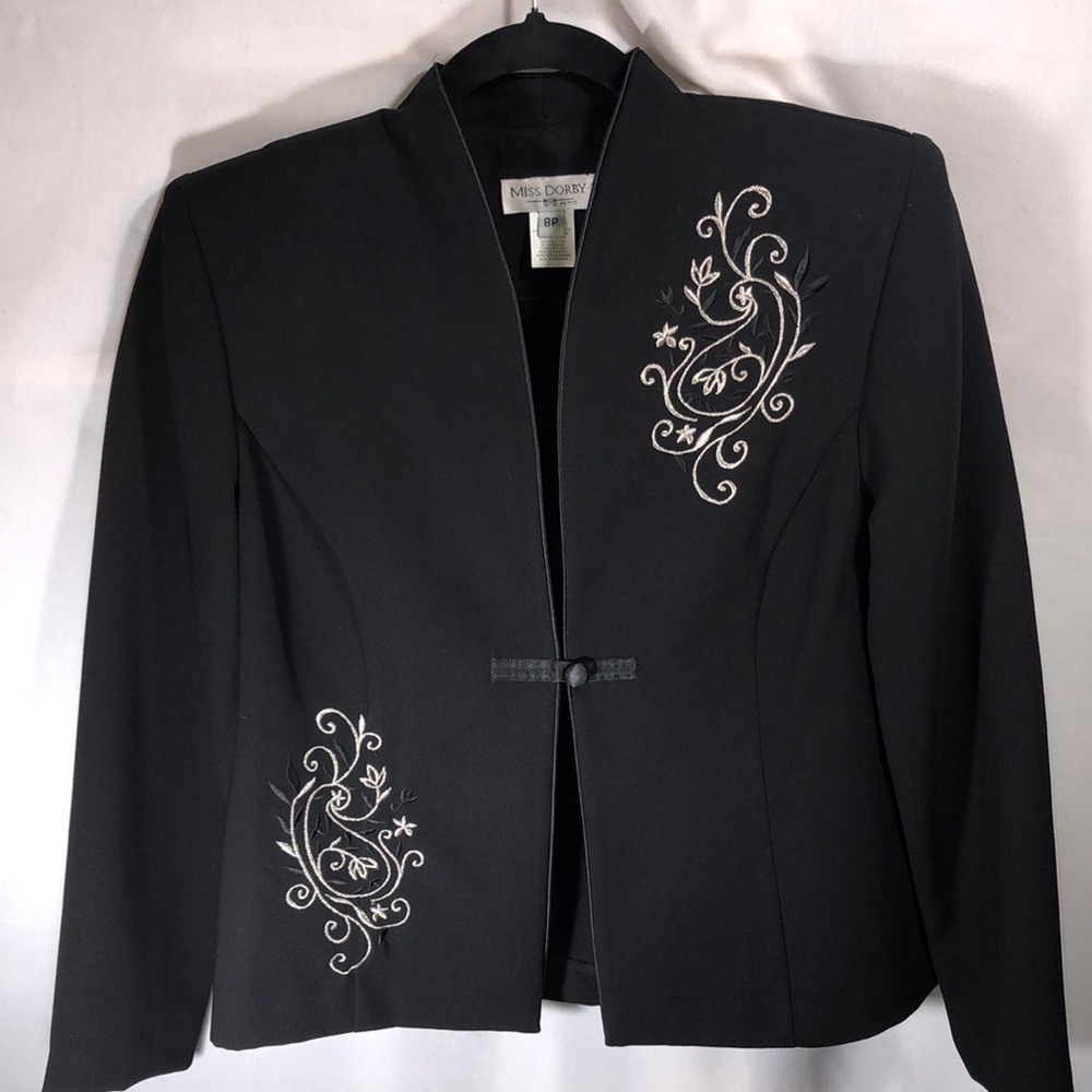 NWOT Metallic Silver Embroidered Black Formal Blazer 8P